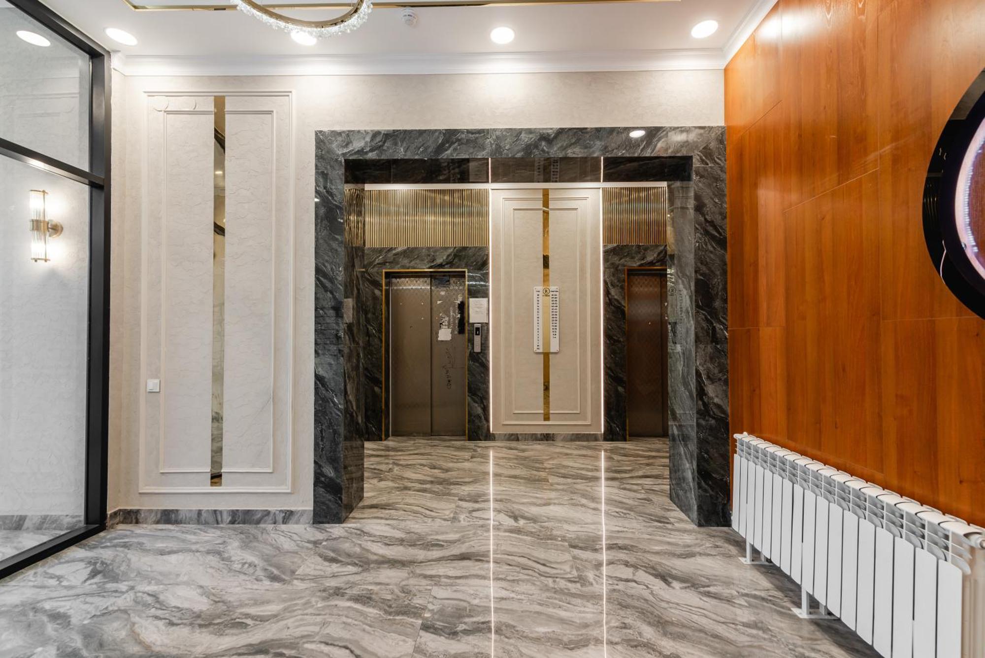Five Business-Class Rooms In R-House Near Mega Center Almaty Extérieur photo