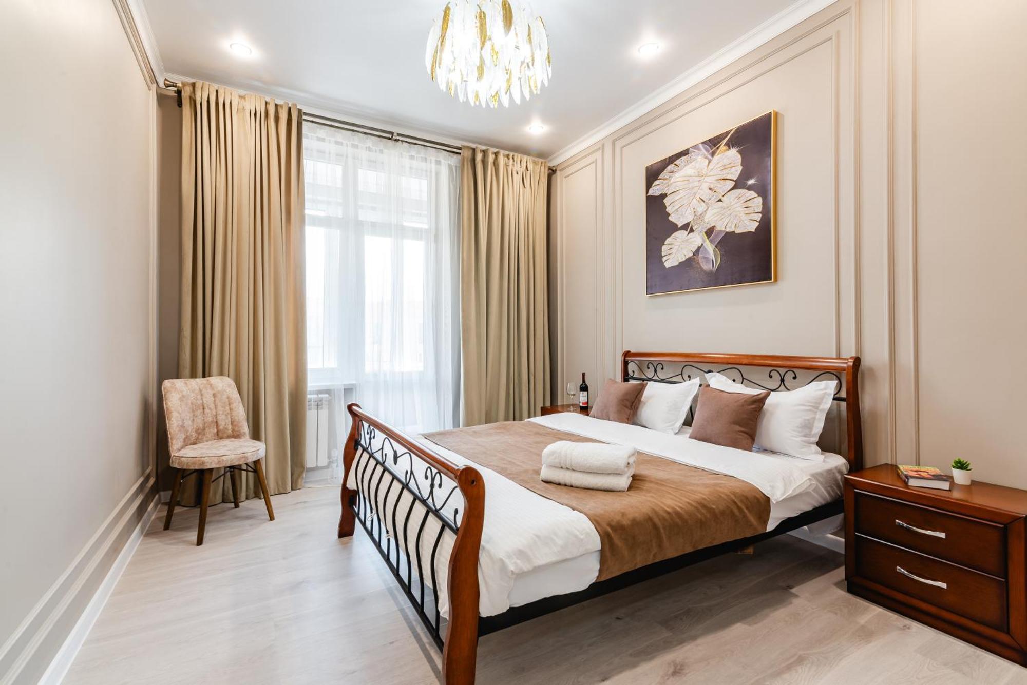 Five Business-Class Rooms In R-House Near Mega Center Almaty Extérieur photo